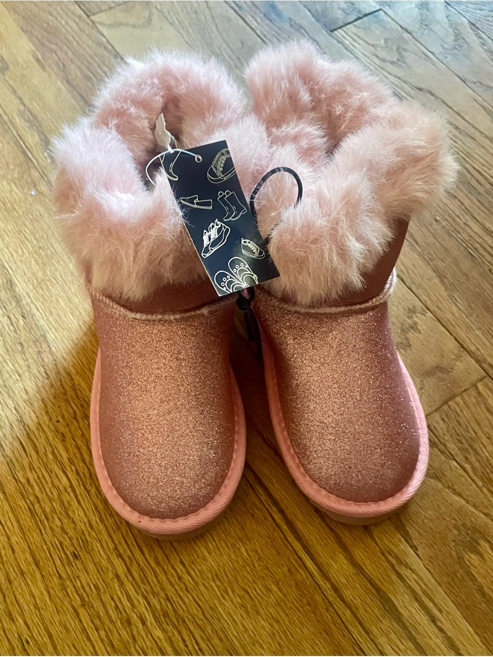 NWT-Little Girls Pink Glitter Snow Boots, with a plush faux fur collar. Size 13